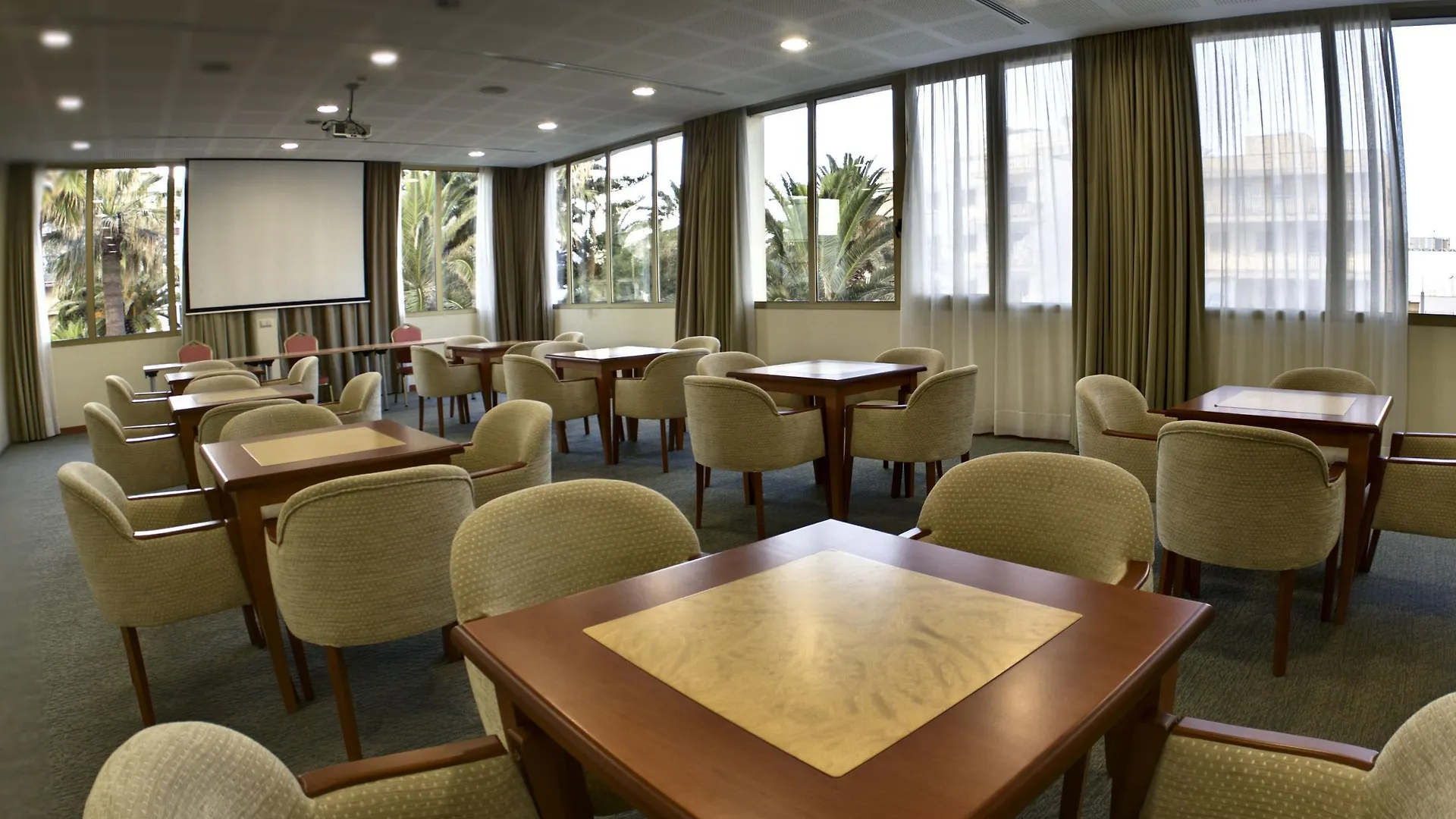 Cm Castell De Mar Hotel Cala Millor  4*, Cala Millor (Mallorca) Spain